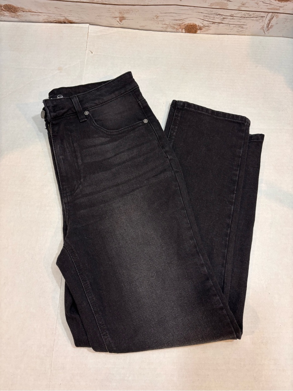 Oat New York High-Rise Straight Jeans in Black
